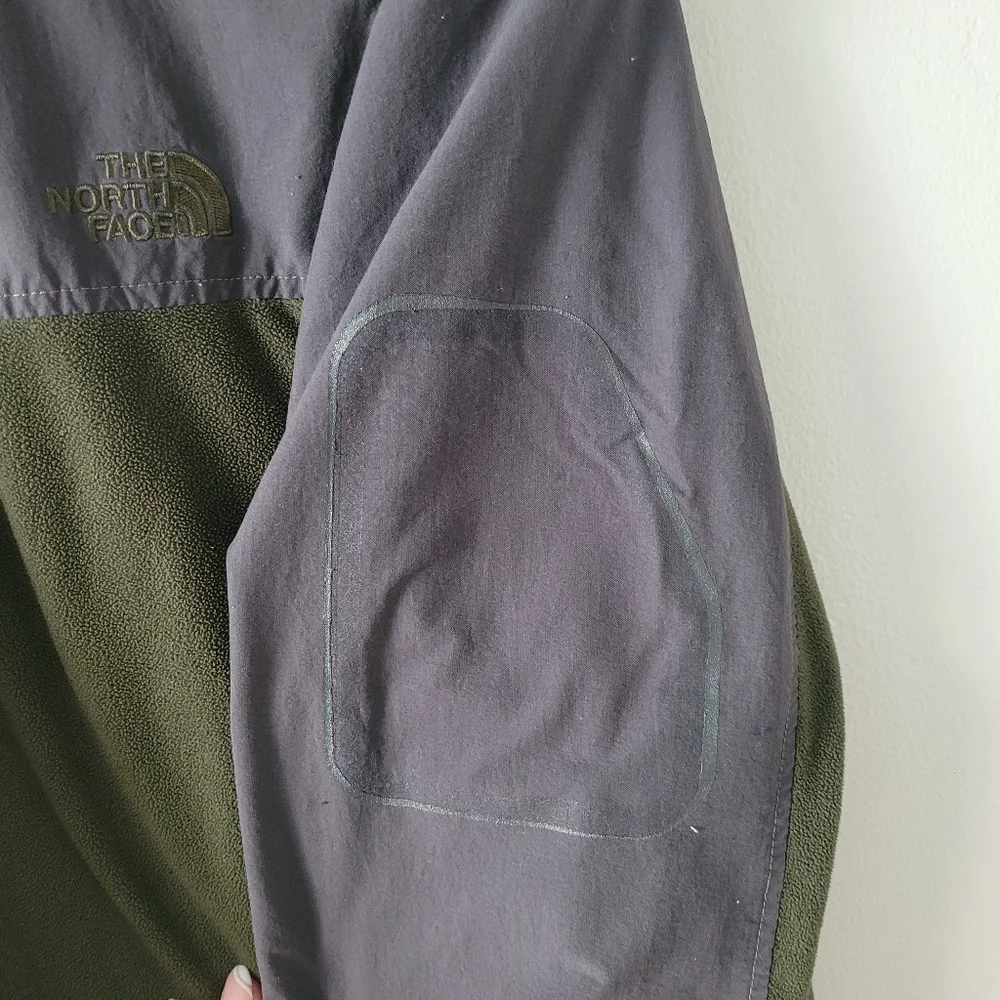North Face Mens Large Quarter Zip Fleece Green Gray 2 Tone Sleeve Pocket Missing